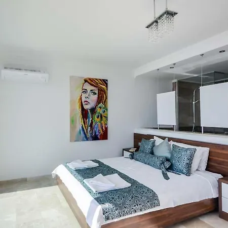 Sleeps 10 Pool Air Con Wifi Villa Kalkan