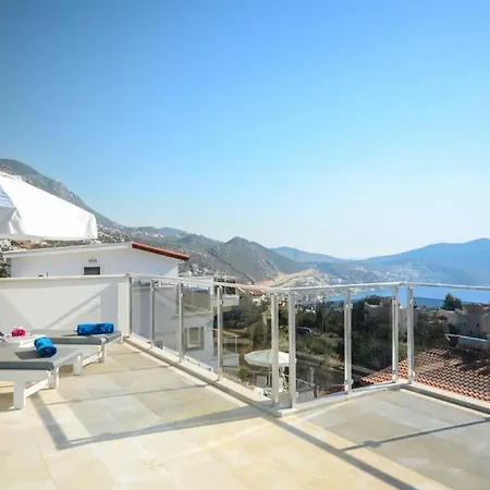 Sleeps 10 Pool Air Con Wifi Villa *